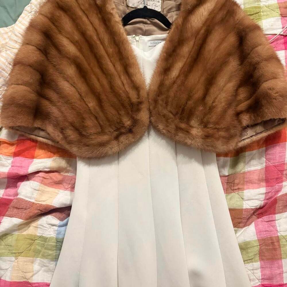 1950s genuine mink fur stole